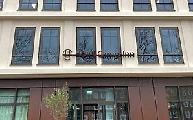 Camp-Inn Hotel
